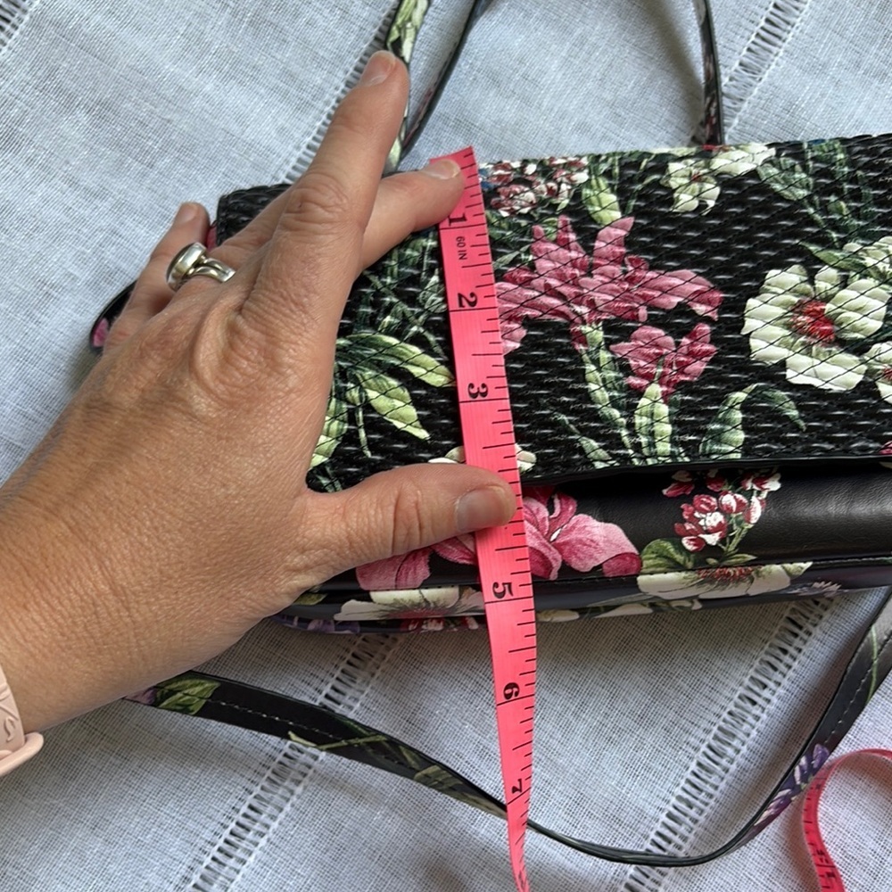 Zara Trafaluc Multicolor Floral Crossbody Bag - Picture 10 of 11